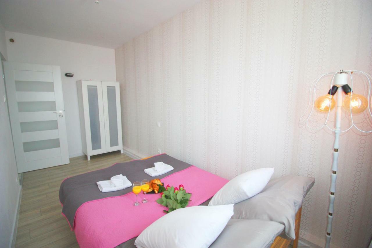 ז'שוב Niebianski Apartament מראה חיצוני תמונה