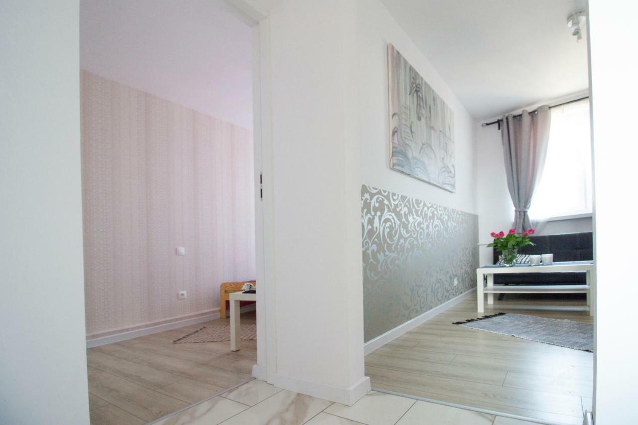 ז'שוב Niebianski Apartament מראה חיצוני תמונה