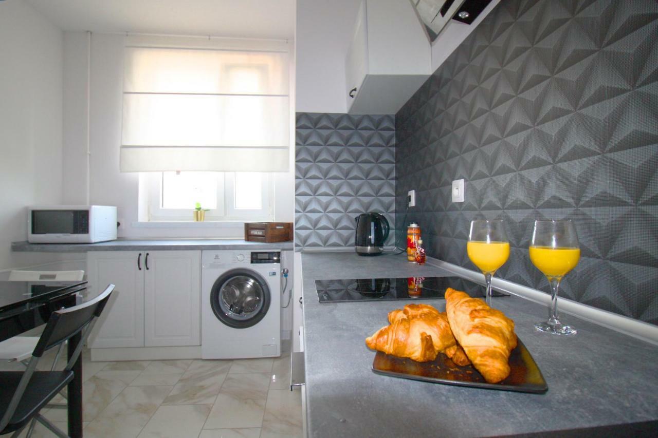 ז'שוב Niebianski Apartament מראה חיצוני תמונה