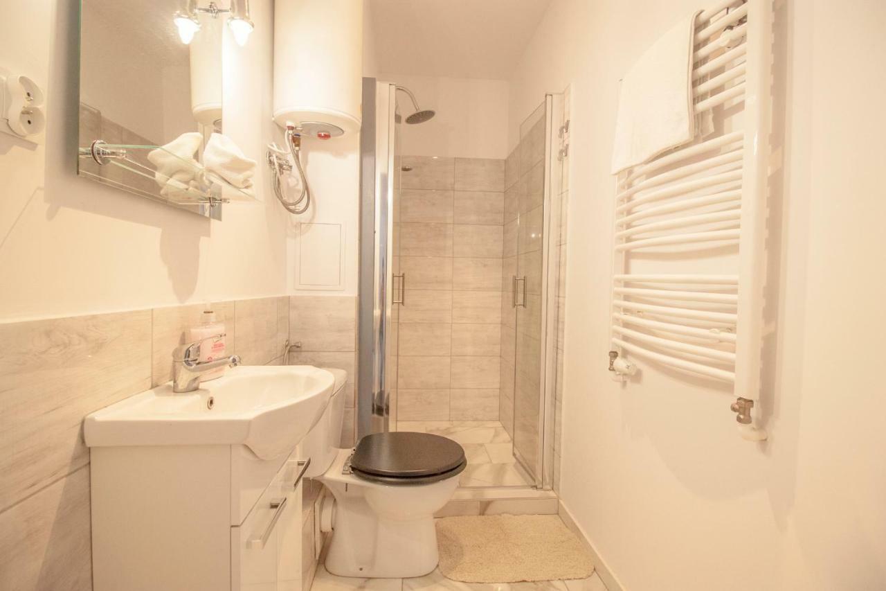 ז'שוב Niebianski Apartament מראה חיצוני תמונה